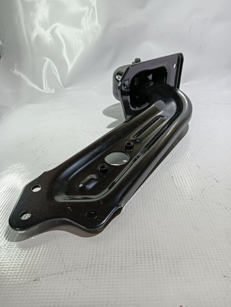 BRAZO SUSPENSION INFERIOR TRASERA RH KORANDO #3